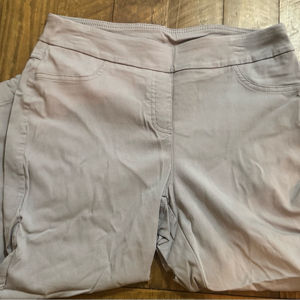 Kim Rogers Gray Capris